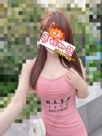 🔥【れいな（24歳）】官能的な蜜壺の女王♡濡れた唇が蕩ける魔性の美少女